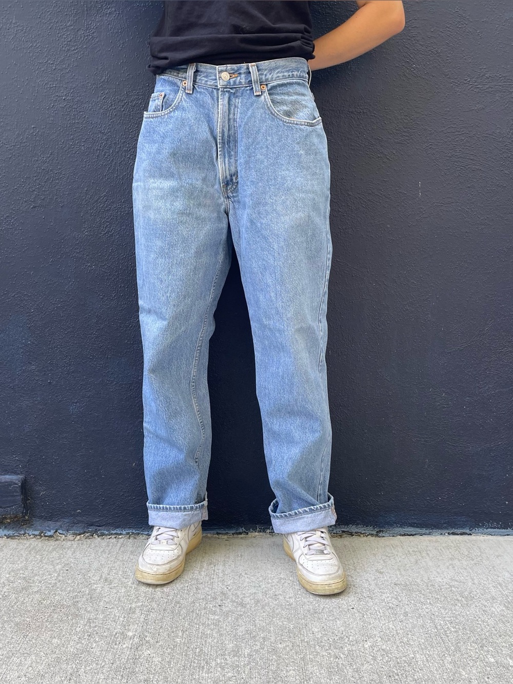 Vintage 90s made in USA Gap relaxed fit lightwash jeans size 34x30